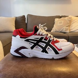 ASICS GEL-DS TRAINER OG MENS 10.5 SNEAKERS